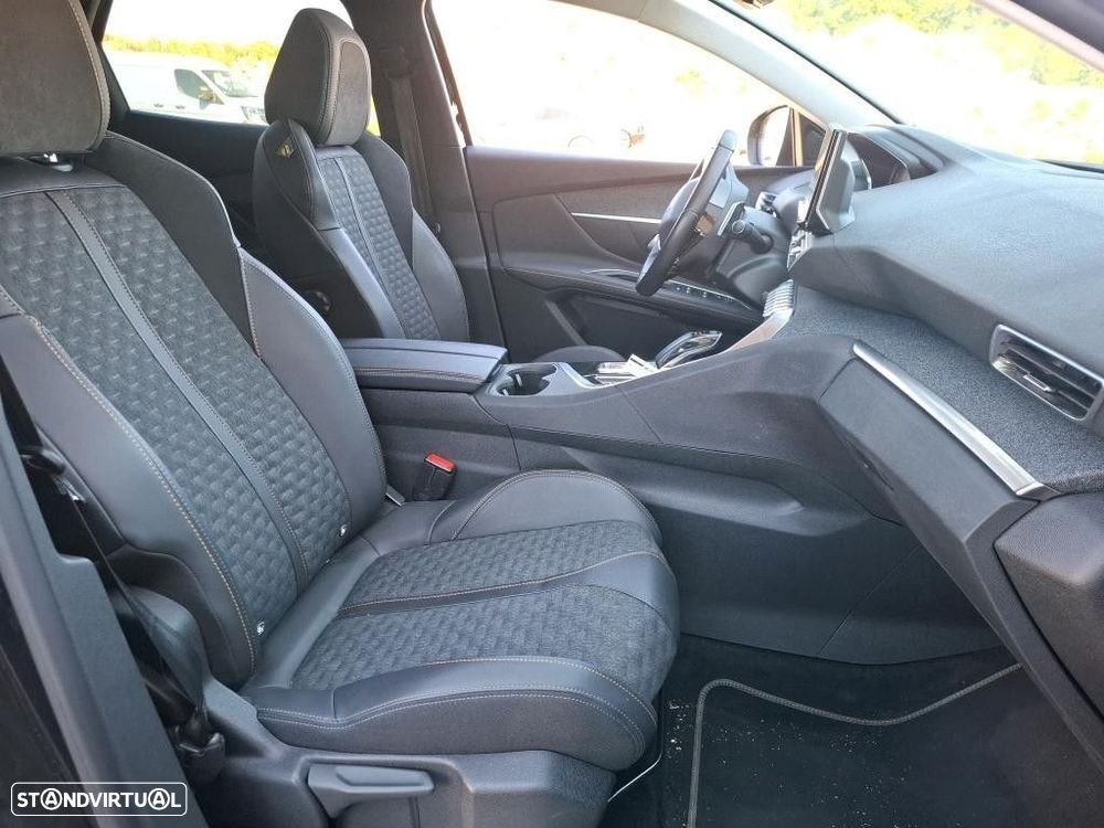 Peugeot 3008 1.6 Hybrid GT e-EAT8 - 7