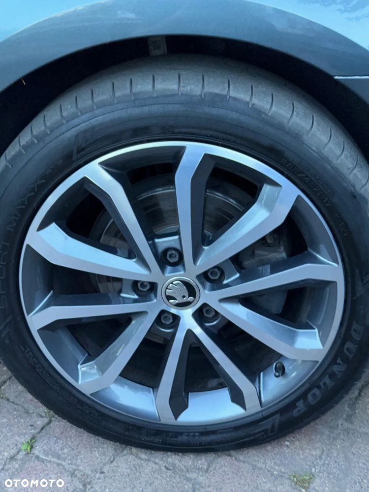 Skoda Octavia 1.6 TDI DSG Soleil - 24