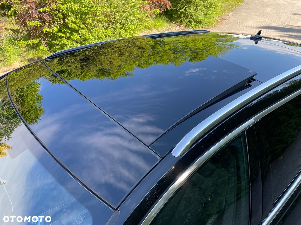 Audi A6 Avant 40 TDI quattro S tronic S line - 28