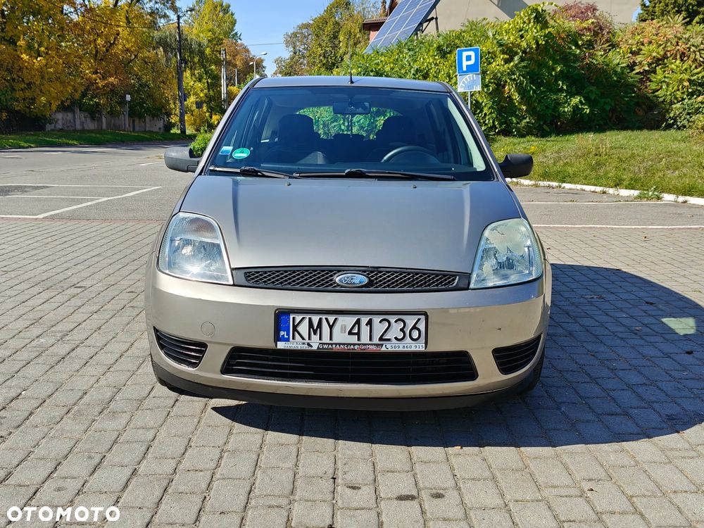 Ford Fiesta 1.3 - 9