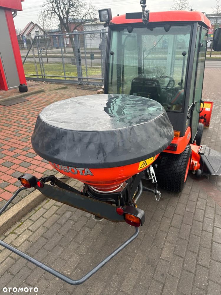 Kubota BX2350 - 11