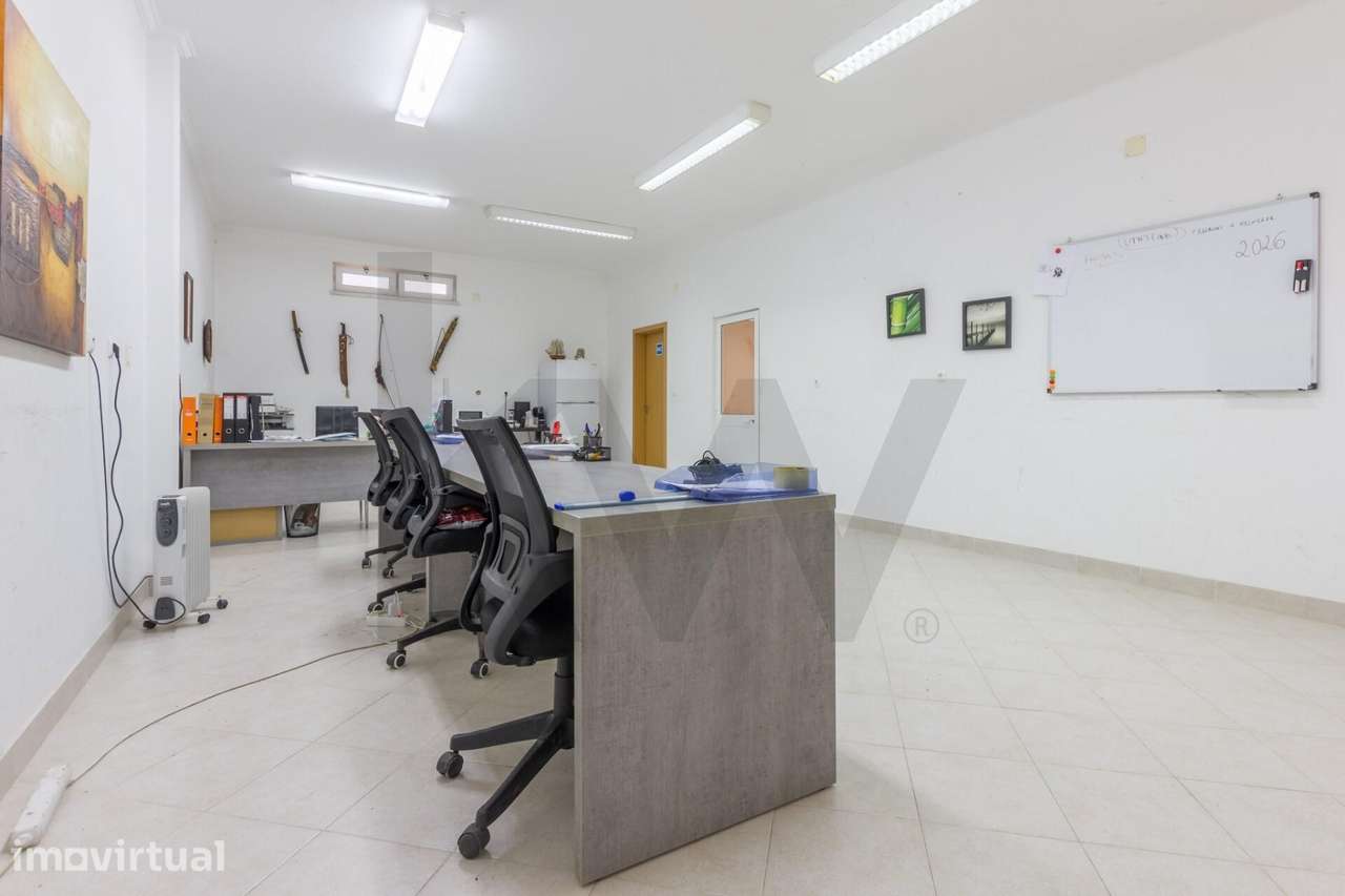 Espaço Comercial com 116,60 m2 na Quinta do Conde – Pinhal do General - Grande imagem: 4/17