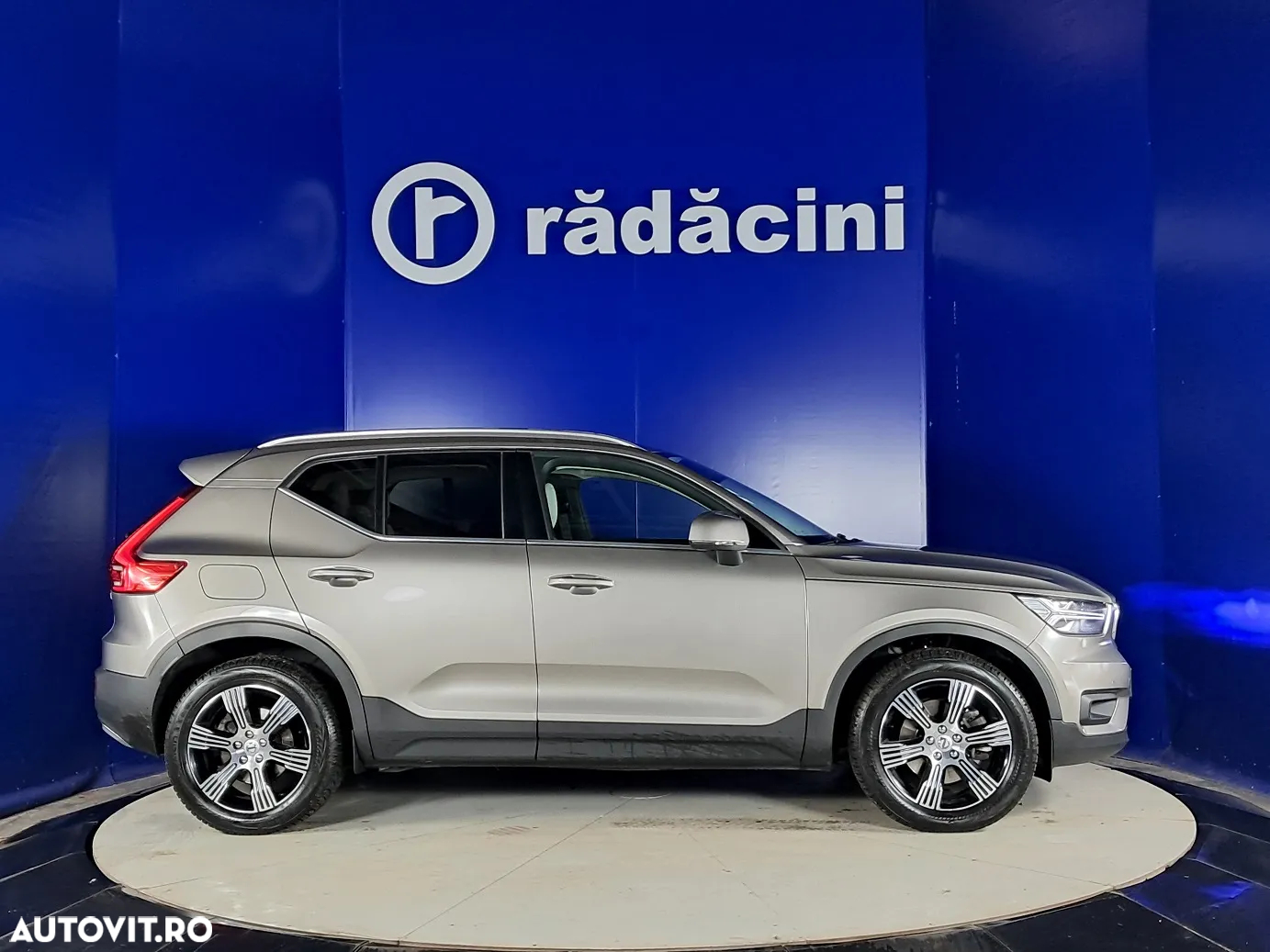 Volvo XC 40 - 6
