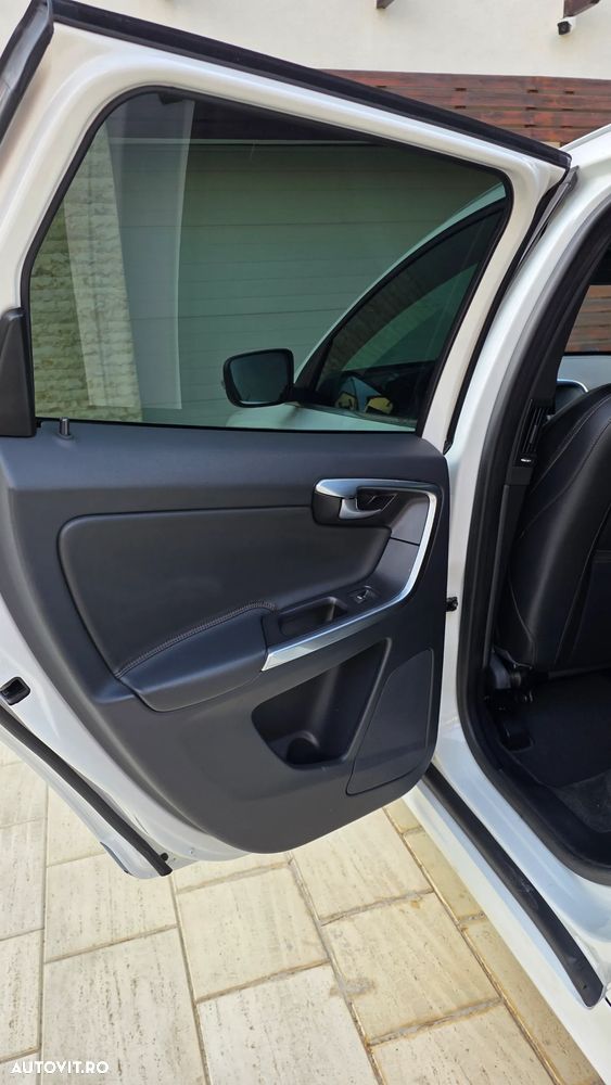 Volvo XC 60 - 12