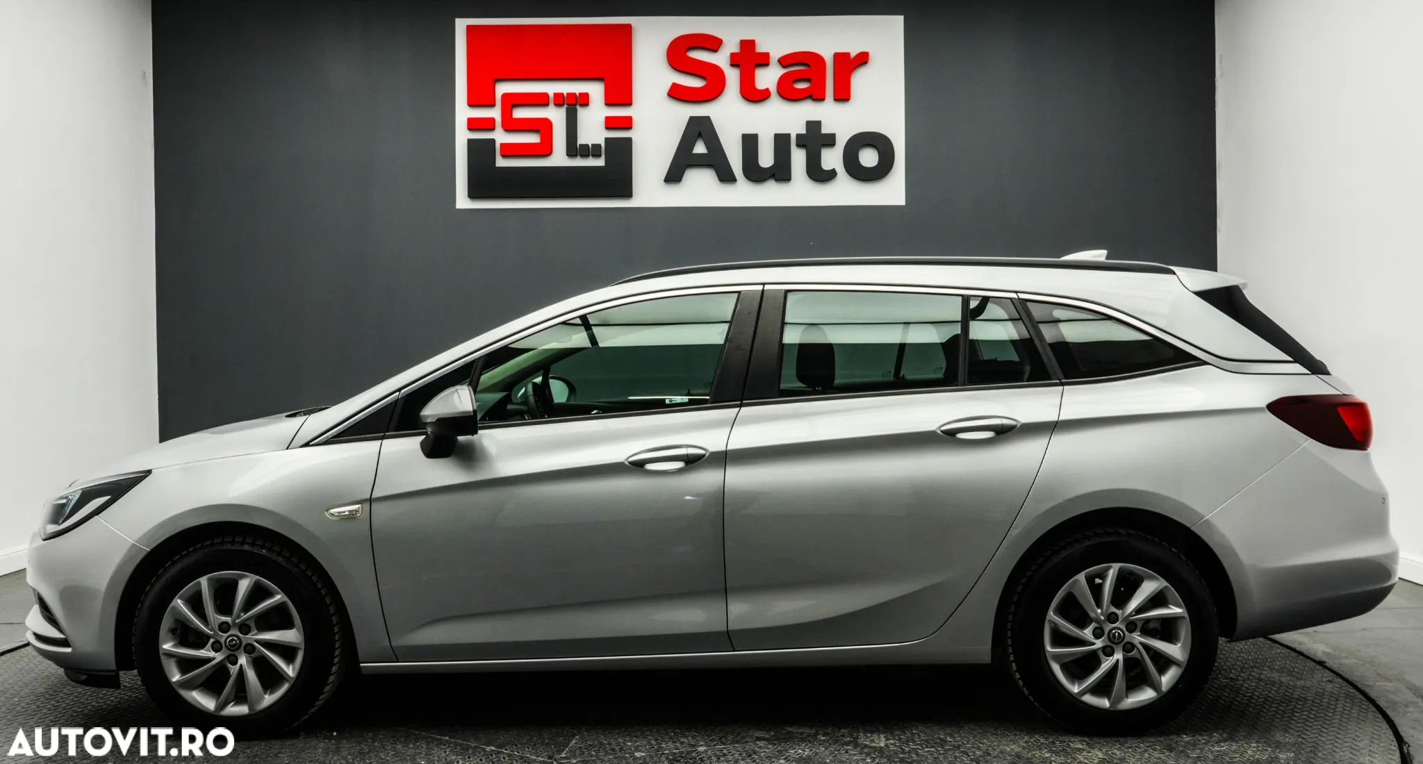 Opel Astra Sport Tourer 1.6 CDTI ECOTEC ECOFlex Start/Stop Dynamic - 9
