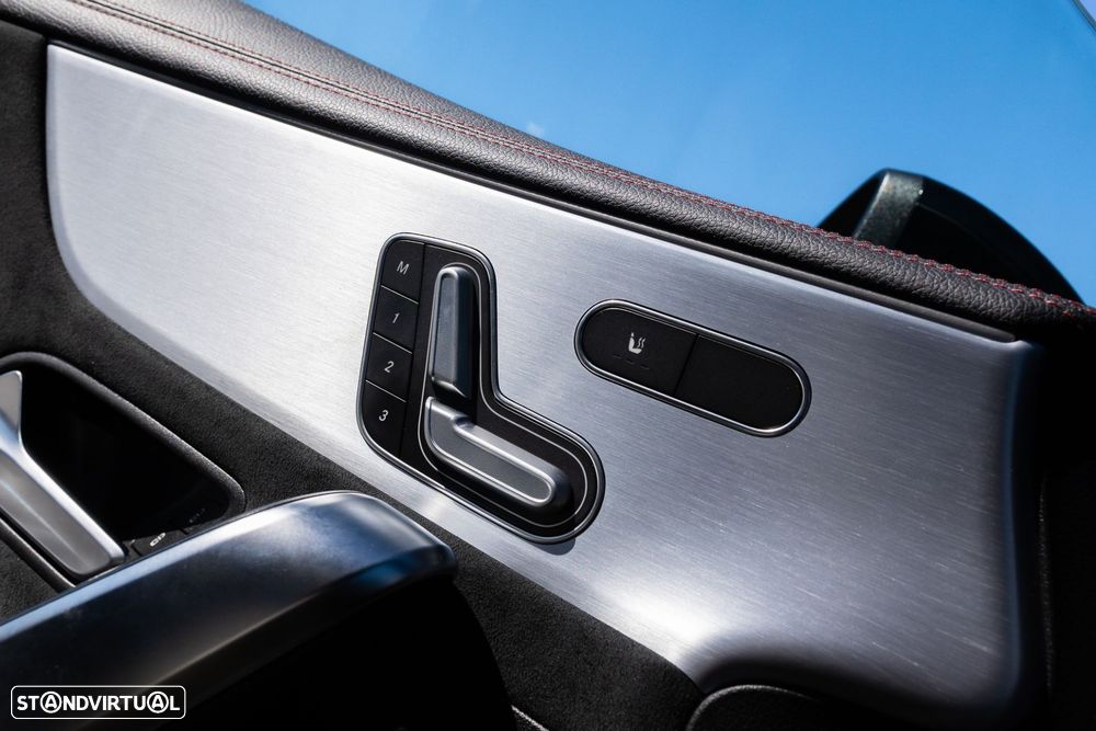 Mercedes-Benz CLA 250 e 8G-DCT AMG Line Advanced Plus — fotografia 15