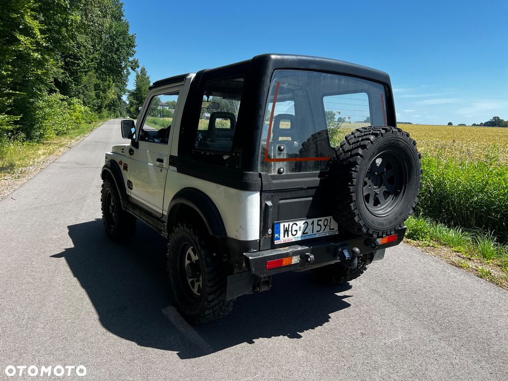 Suzuki Samurai - 6