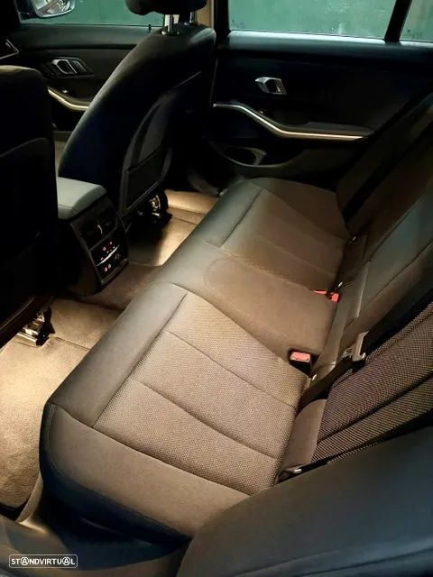 BMW 318 d Advantage Auto — fotografia 10