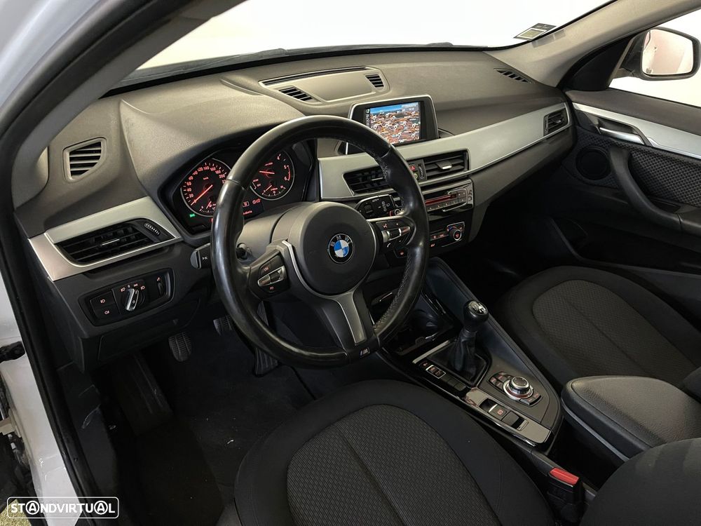 BMW X1 18 d sDrive Advantage - 6