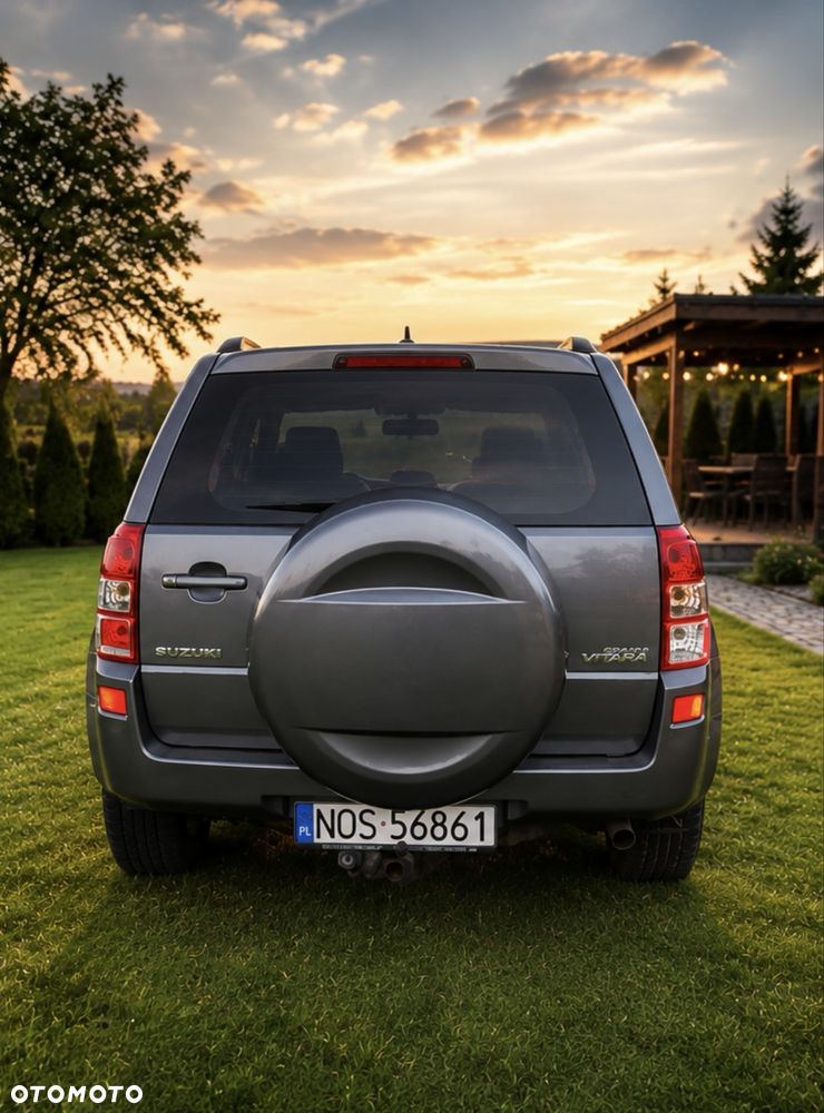 Suzuki Grand Vitara - 2