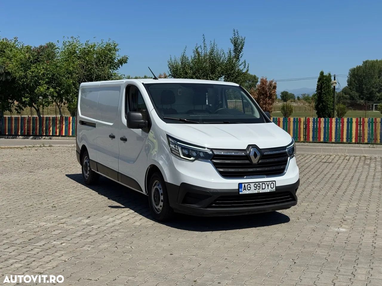 Renault Trafic - 1
