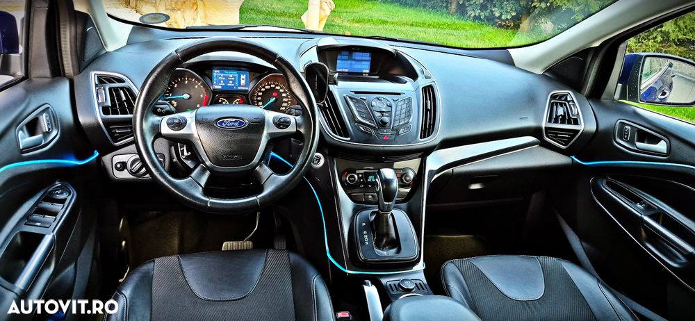 Ford Kuga 2.0 TDCi 4WD Powershift Titanium - 12