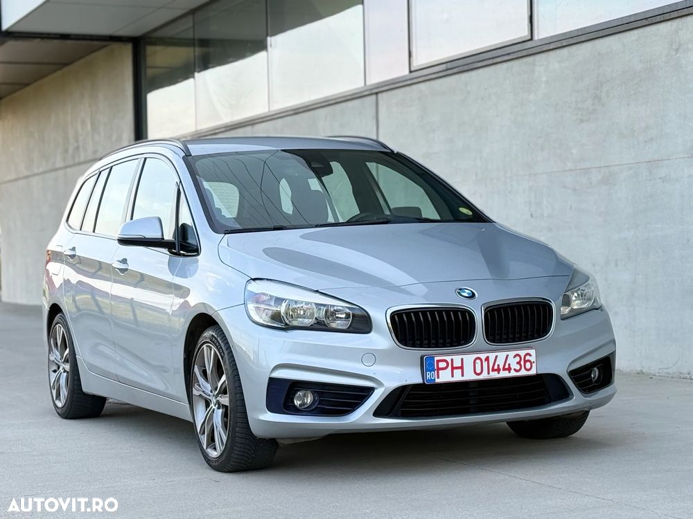 BMW Seria 2 218d - 3