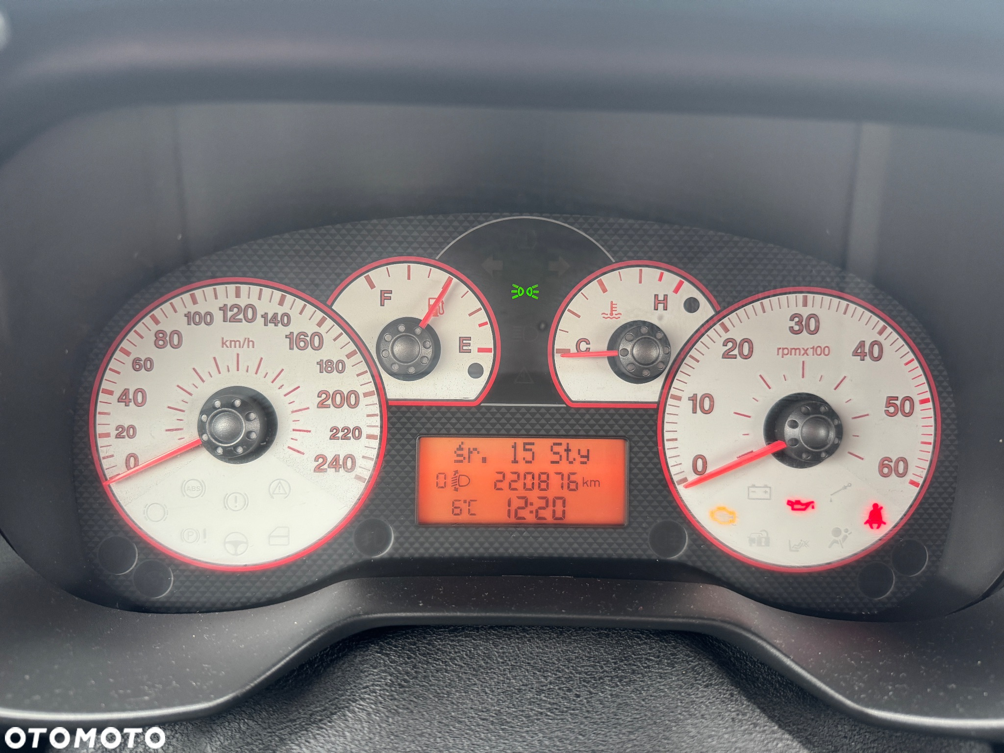 Fiat Grande Punto 1.9 Multijet 8V Sport - 9