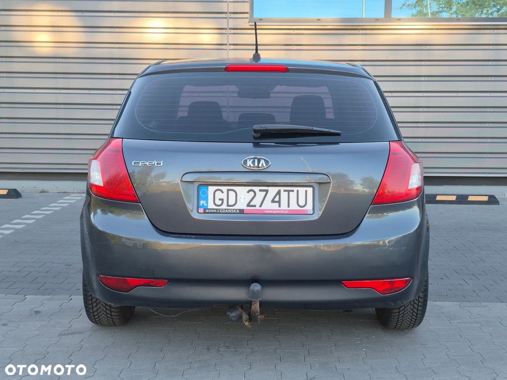 Kia Ceed 1.4 CVVT Vision - 10
