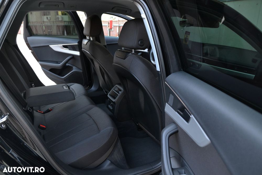 Audi A4 2.0 TDI S tronic Design - 17