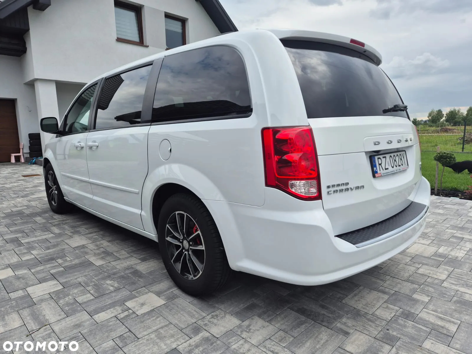 Dodge Grand Caravan 3.6 R/T - 7