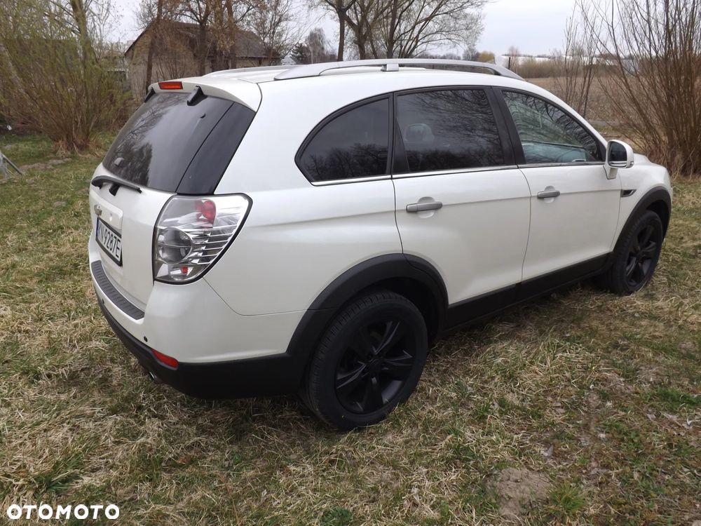 Chevrolet Captiva - 11