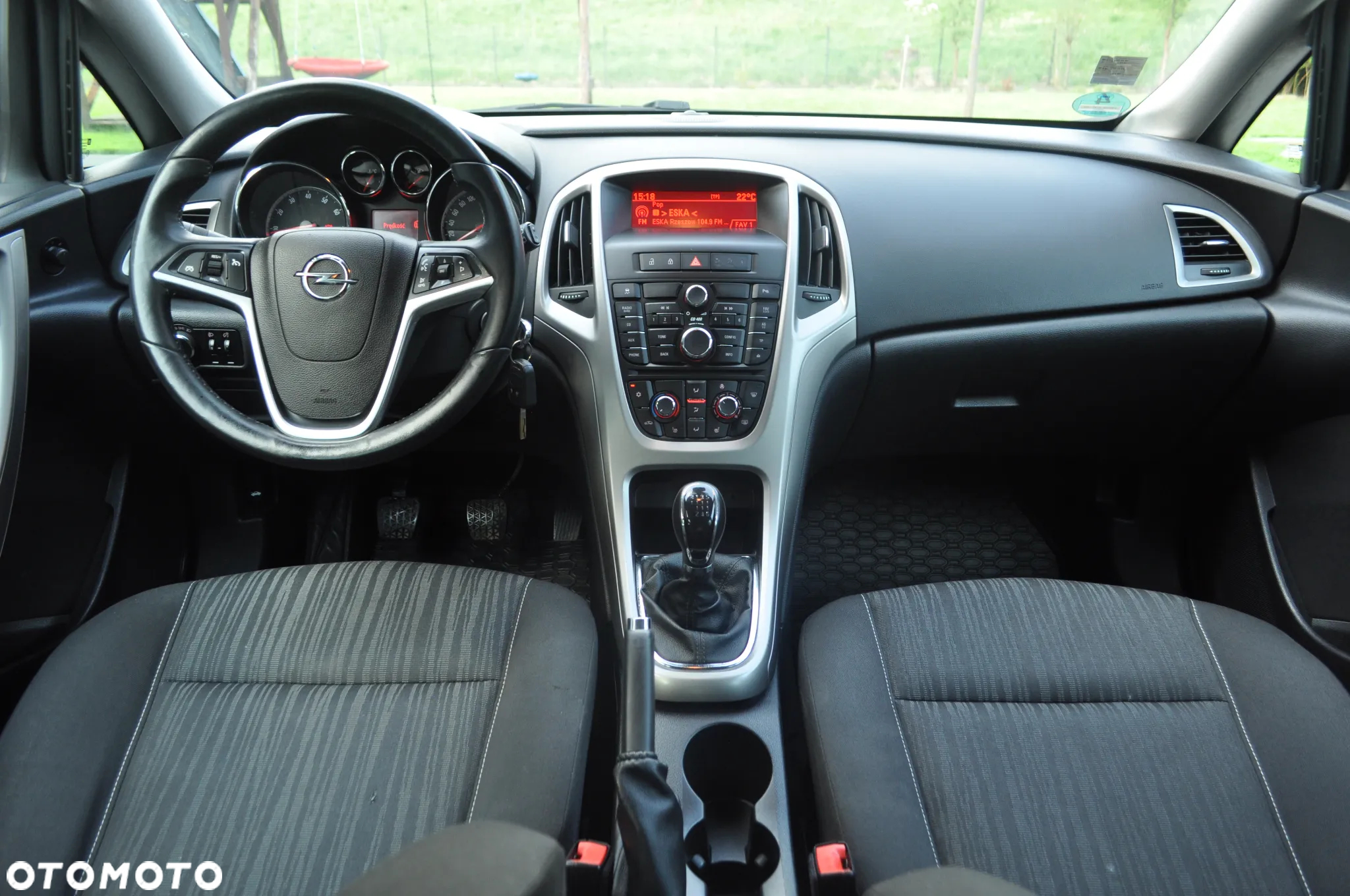 Opel Astra IV 1.4 T Cosmo S&S - 25