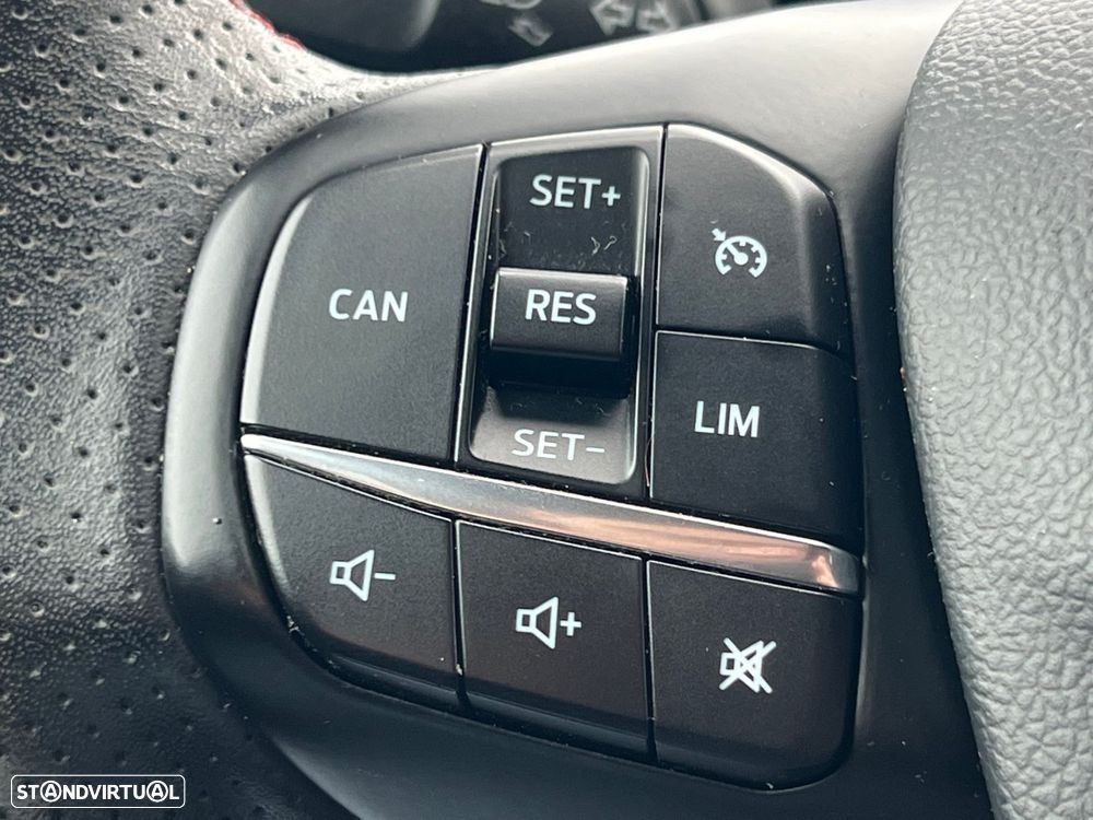 Ford Focus 1.0 EcoBoost ST-Line - 22