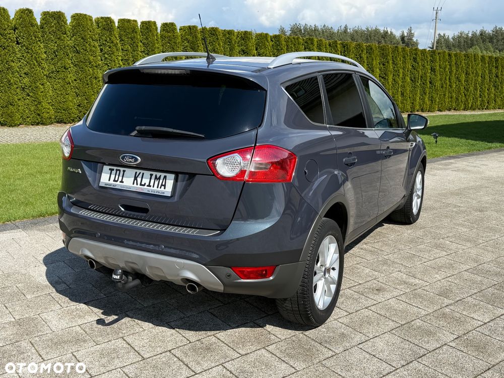 Ford Kuga 2.0 TDCi 2x4 Titanium - 34