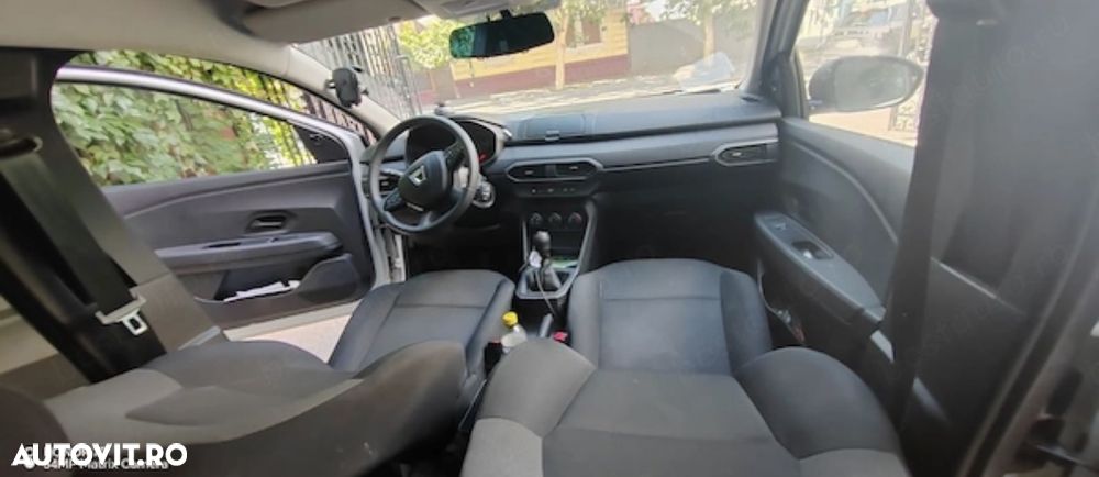 Dacia Logan - 5