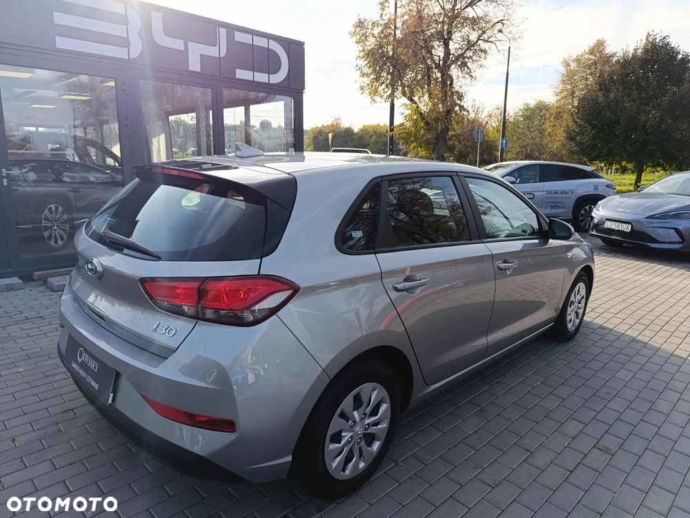 Hyundai i30 1.0 T-GDI Classic + DCT - 4