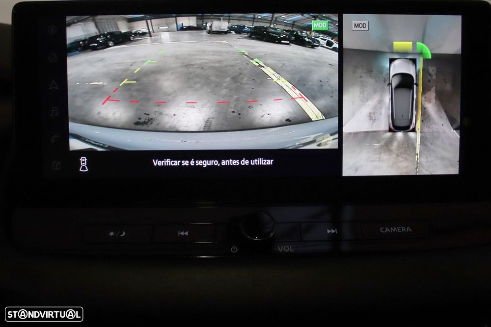 Nissan Qashqai 1.3 DIG-T N-Connecta - 12