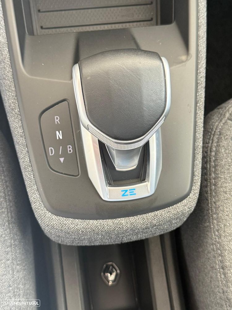 Renault Zoe (c/ Bateria) Limited 50 - 4