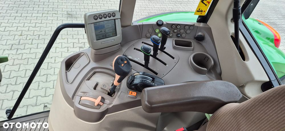 John Deere 6330 PREMIUM - 11