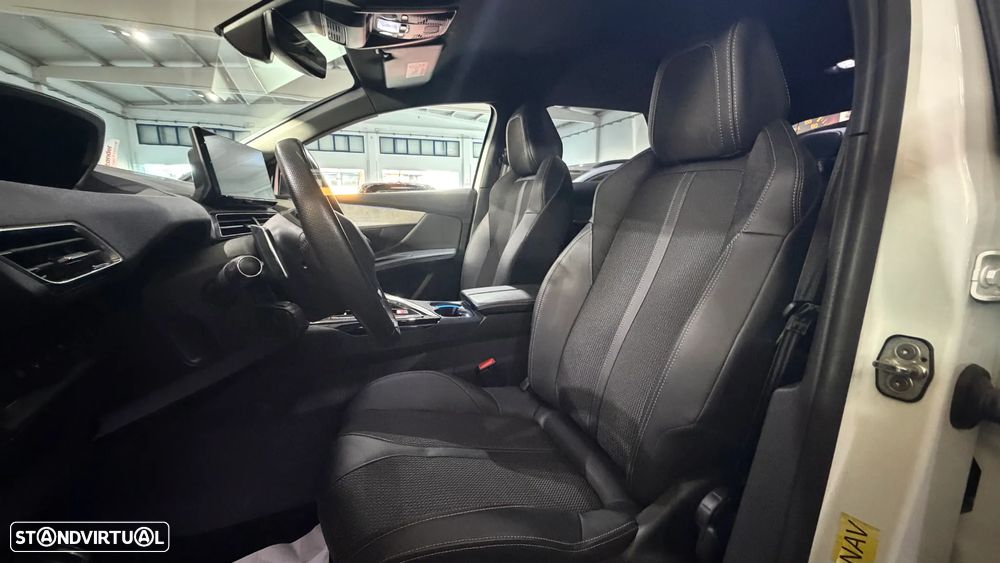 Peugeot 3008 1.6 Hybrid GT e-EAT8 - 9