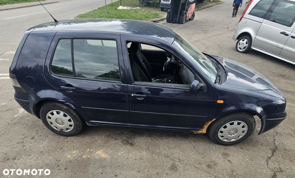 VOLKSWAGEN GOLF IV 1.9 SDI (1998r) 1,9 D 50 KW / 68 KM pojazd na części - 10