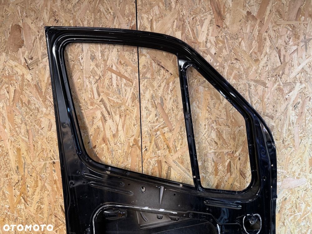 Przednie lewe drzwi Mercedes sprinter 907 910 - 5
