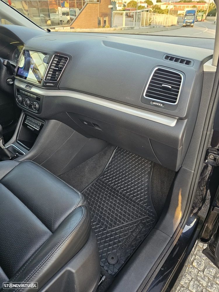 VW Sharan - 11