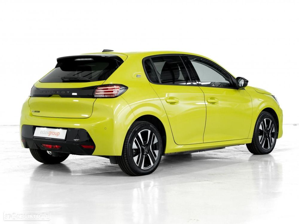 Peugeot e-208 Style - 3