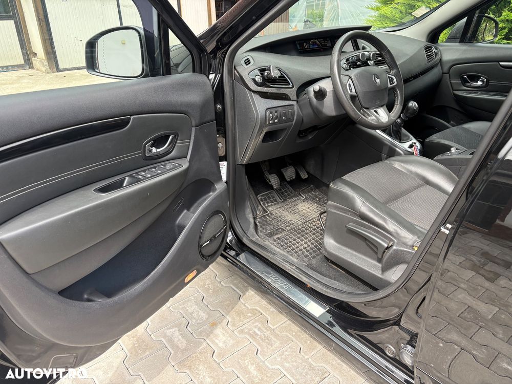 Renault Scenic 1.5dCi Expression - 11