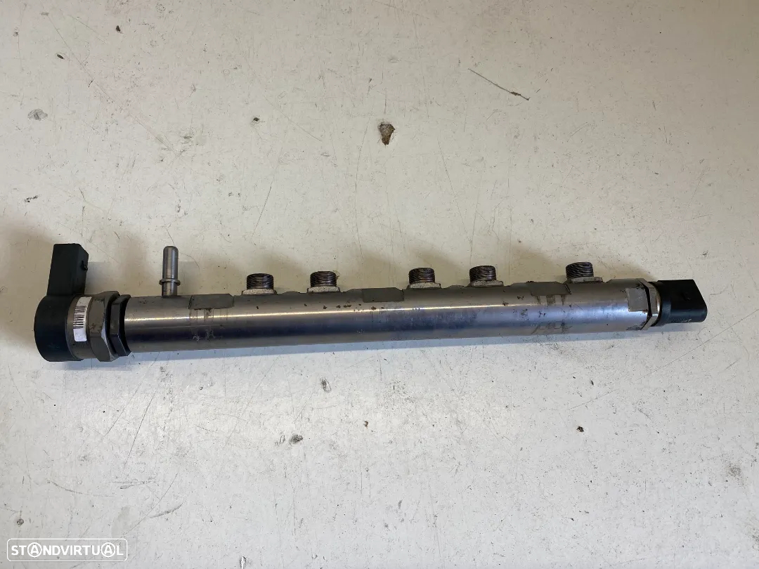 Régua combustível BMW 1 3 E8X E9X 780912802 - 2
