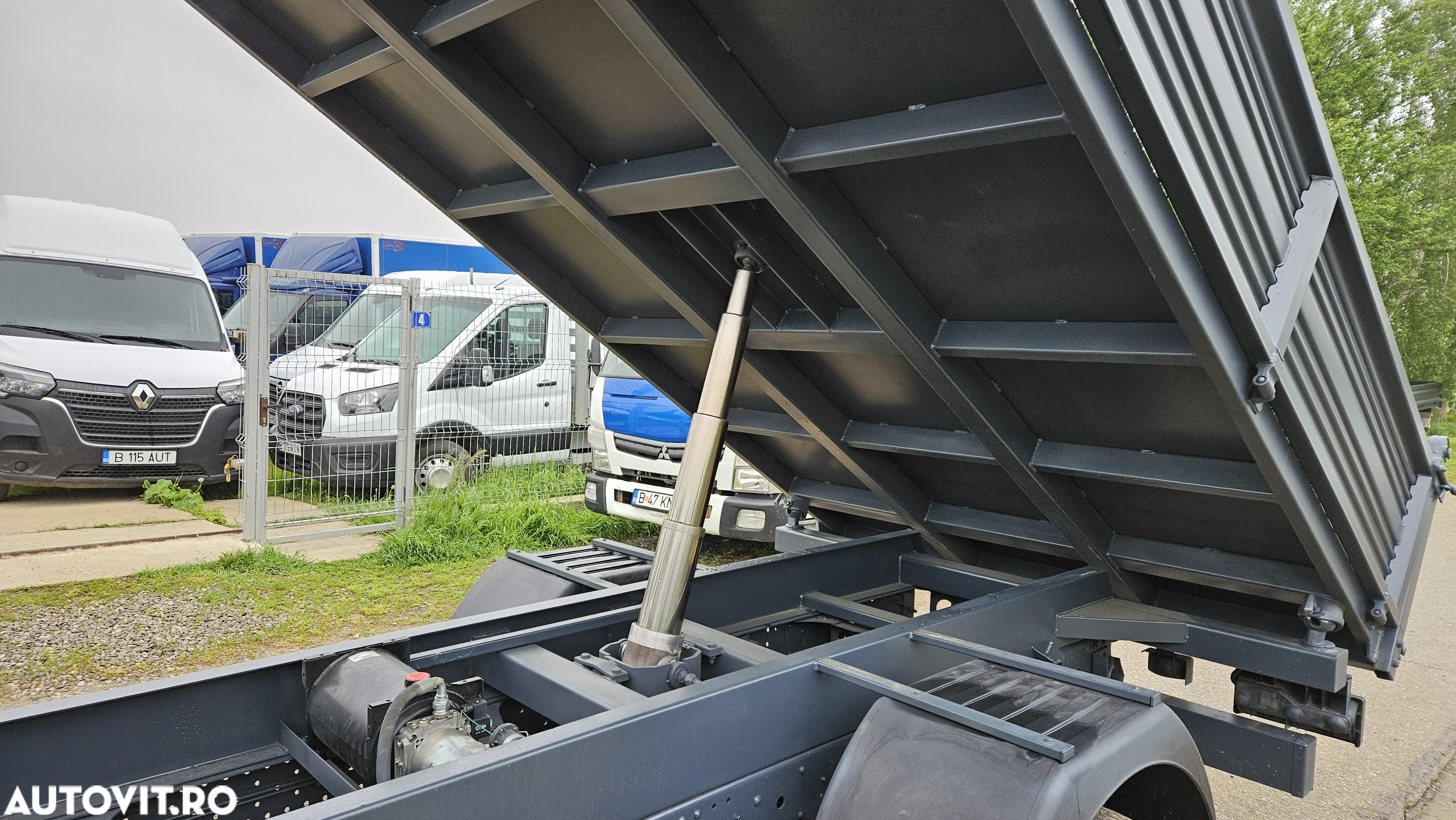 Isuzu Basculabila - 9