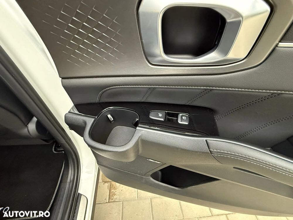 Kia Sorento 1.6 T-GDI PHEV AWD Aut. Platinum - 16