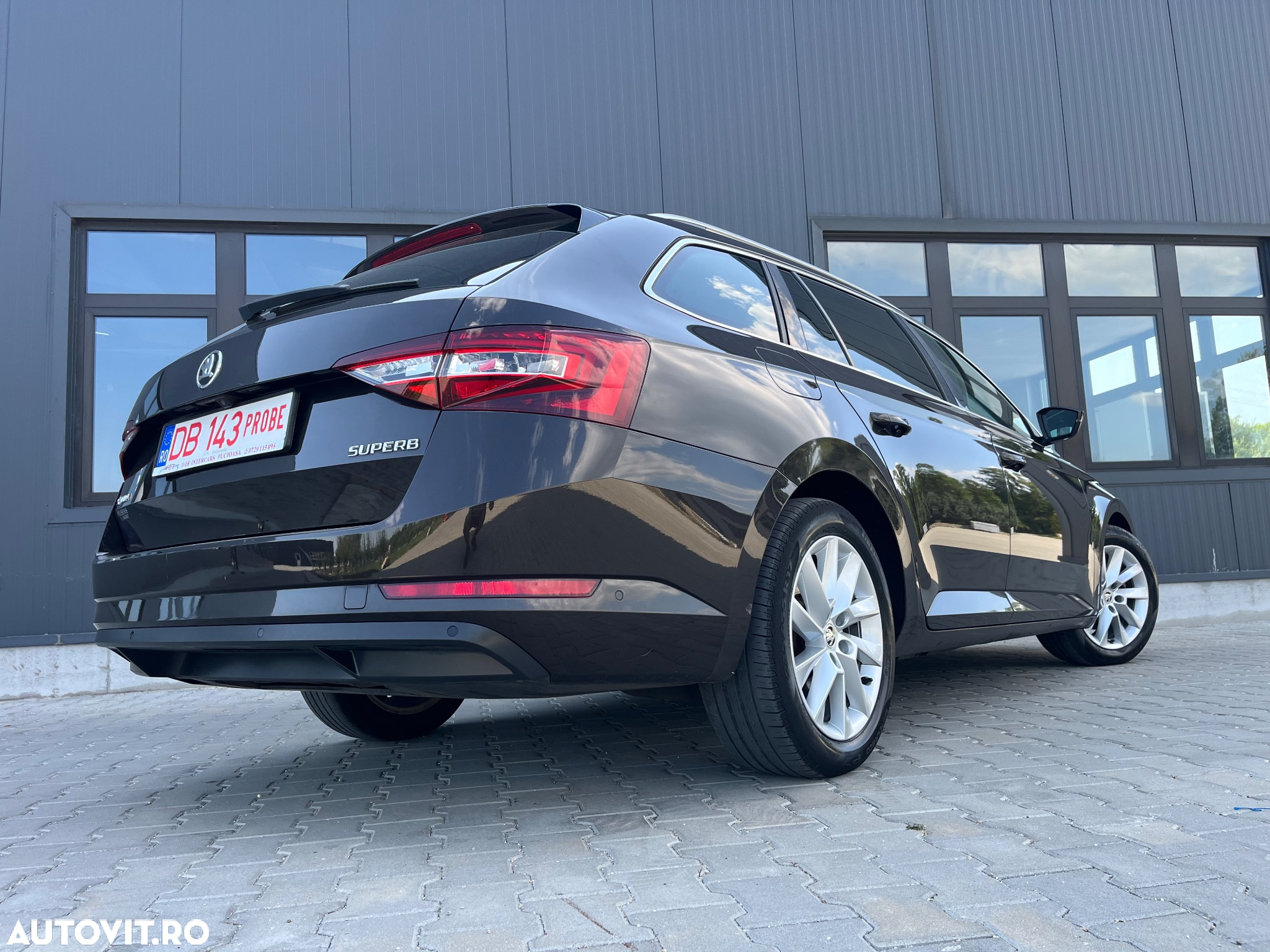 Skoda Superb Combi 1.6 TDI DSG Style - 39