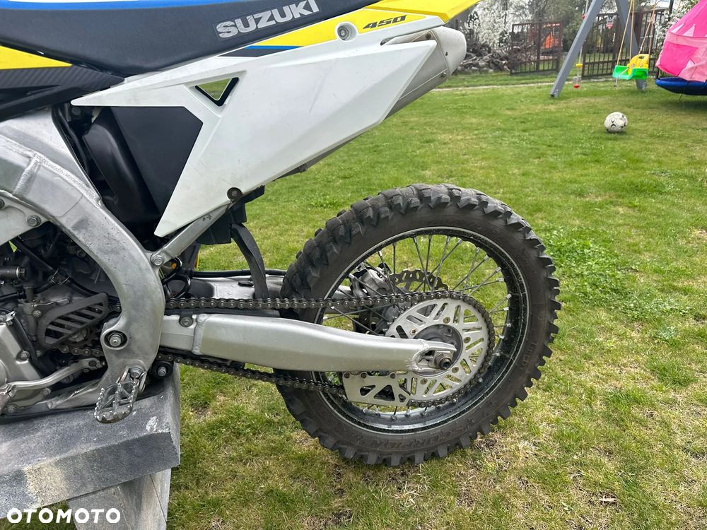 Suzuki RM-Z - 19