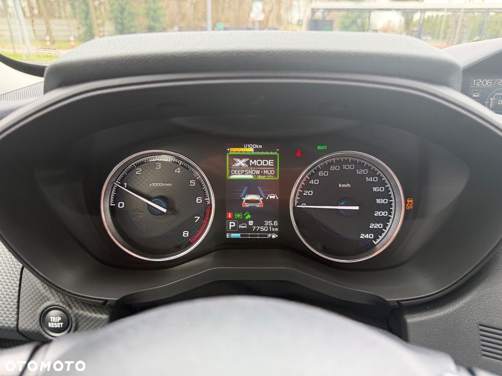 Subaru Forester 2.0i-L Platinum (EyeSight) Lineartronic - 37