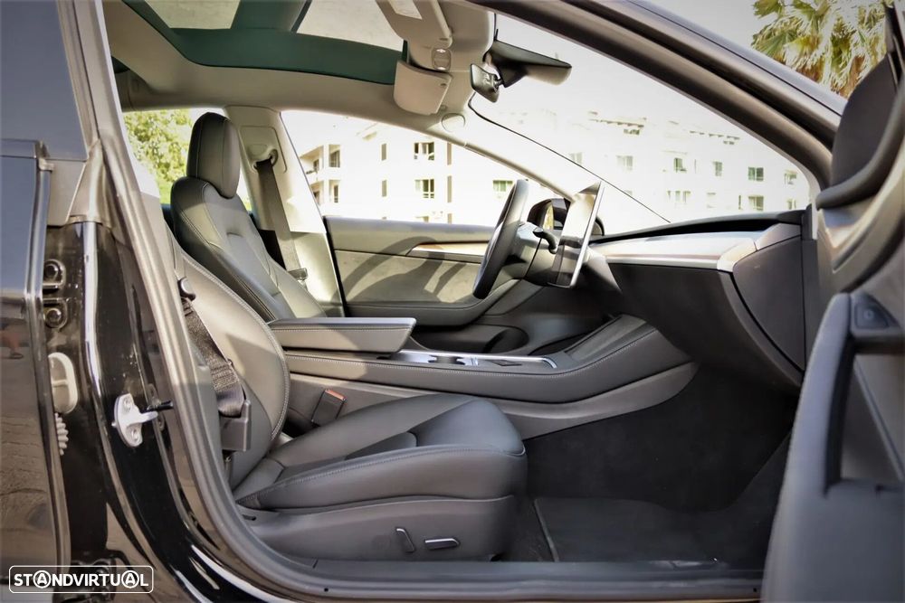 Tesla Model 3 Standard Range Plus RWD - 18