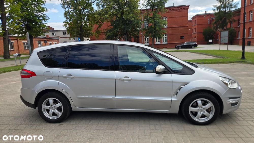 Ford S-Max 2.0 TDCi DPF Titanium - 13