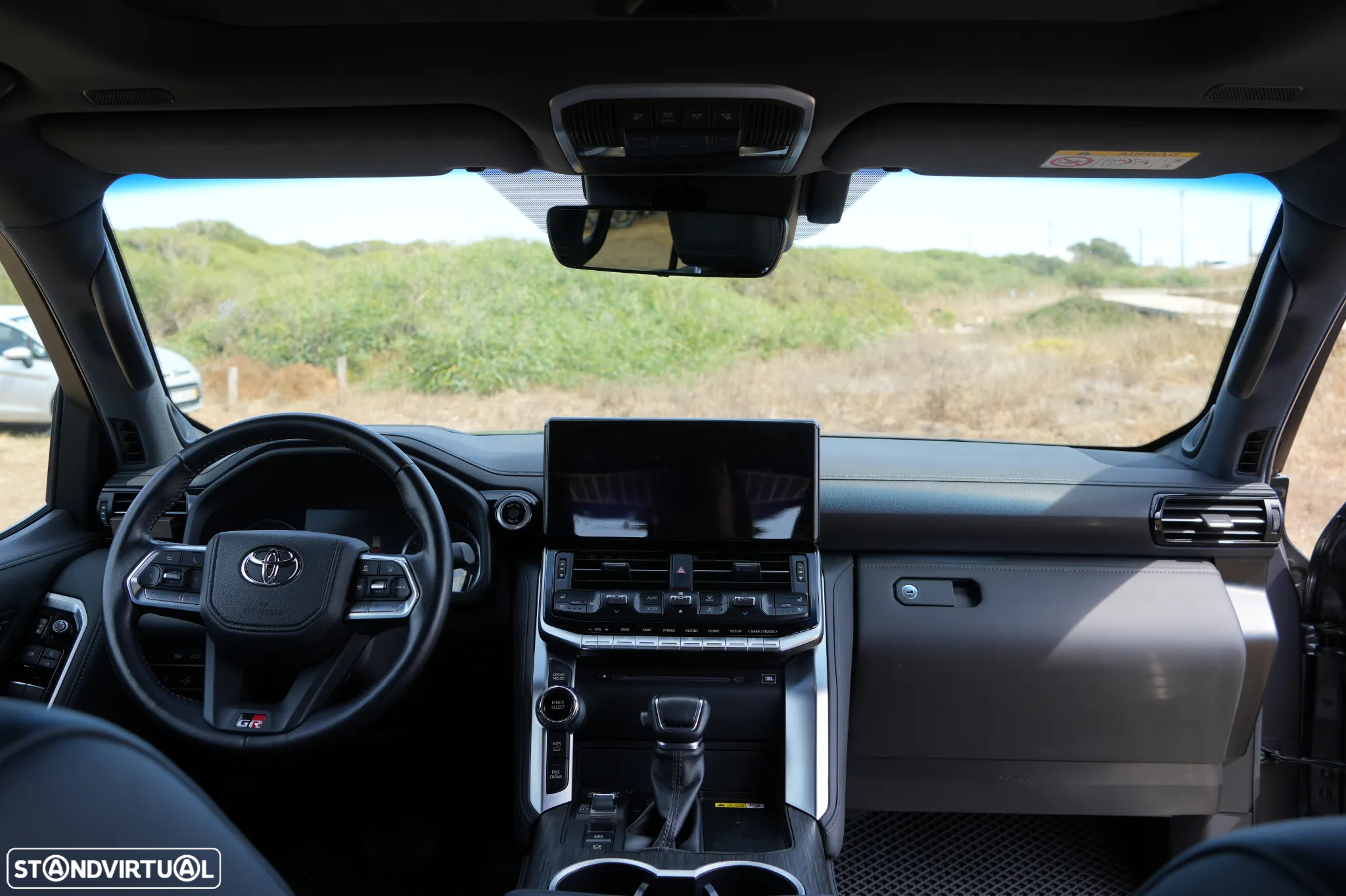 Toyota Land Cruiser - 31