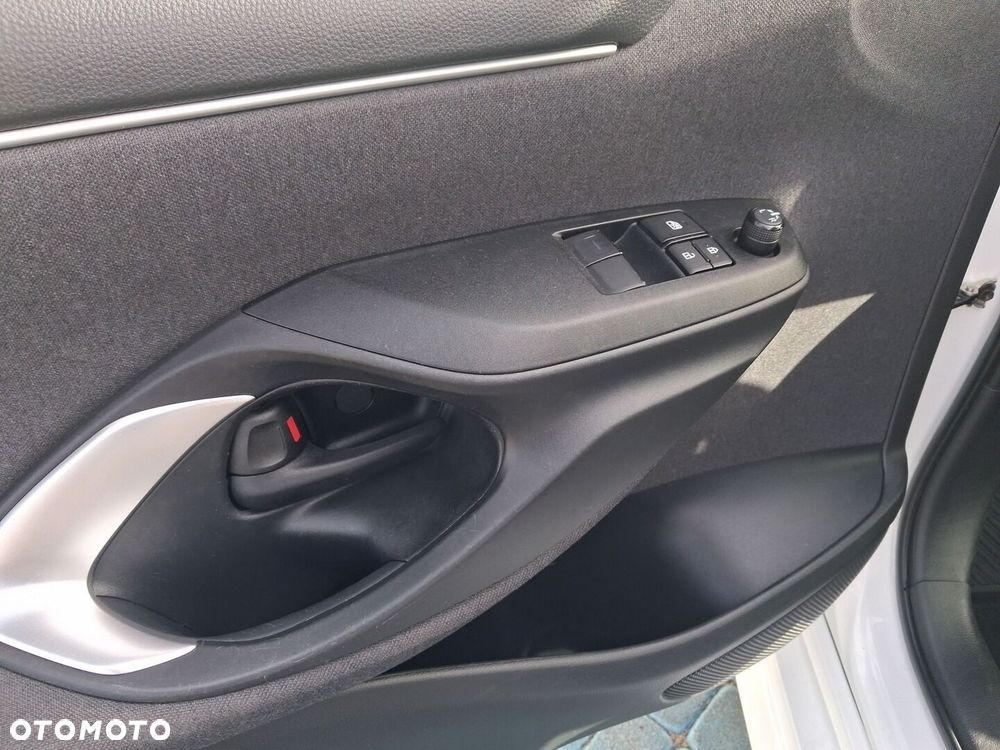 Toyota Yaris - 20