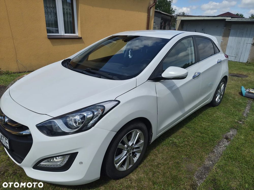 Hyundai i30 1.6 CRDi Premium - 1