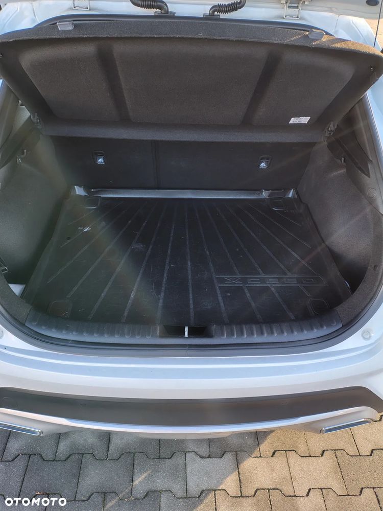 Kia XCeed 1.5 T-GDI M - 22