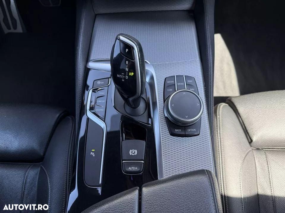 BMW Seria 5 520d xDrive Aut. M Sport Edition - 7