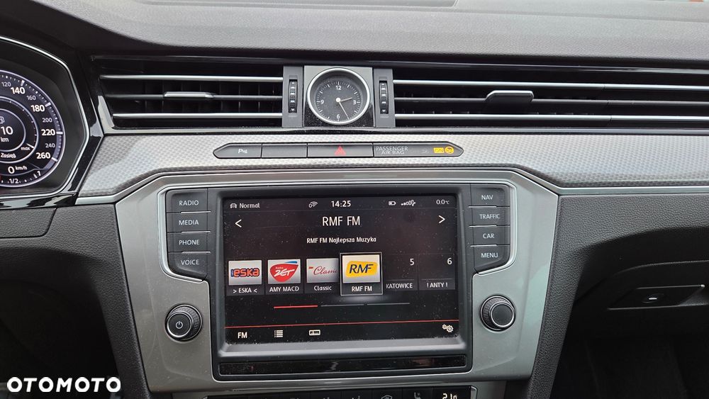 Volkswagen Passat Alltrack - 25